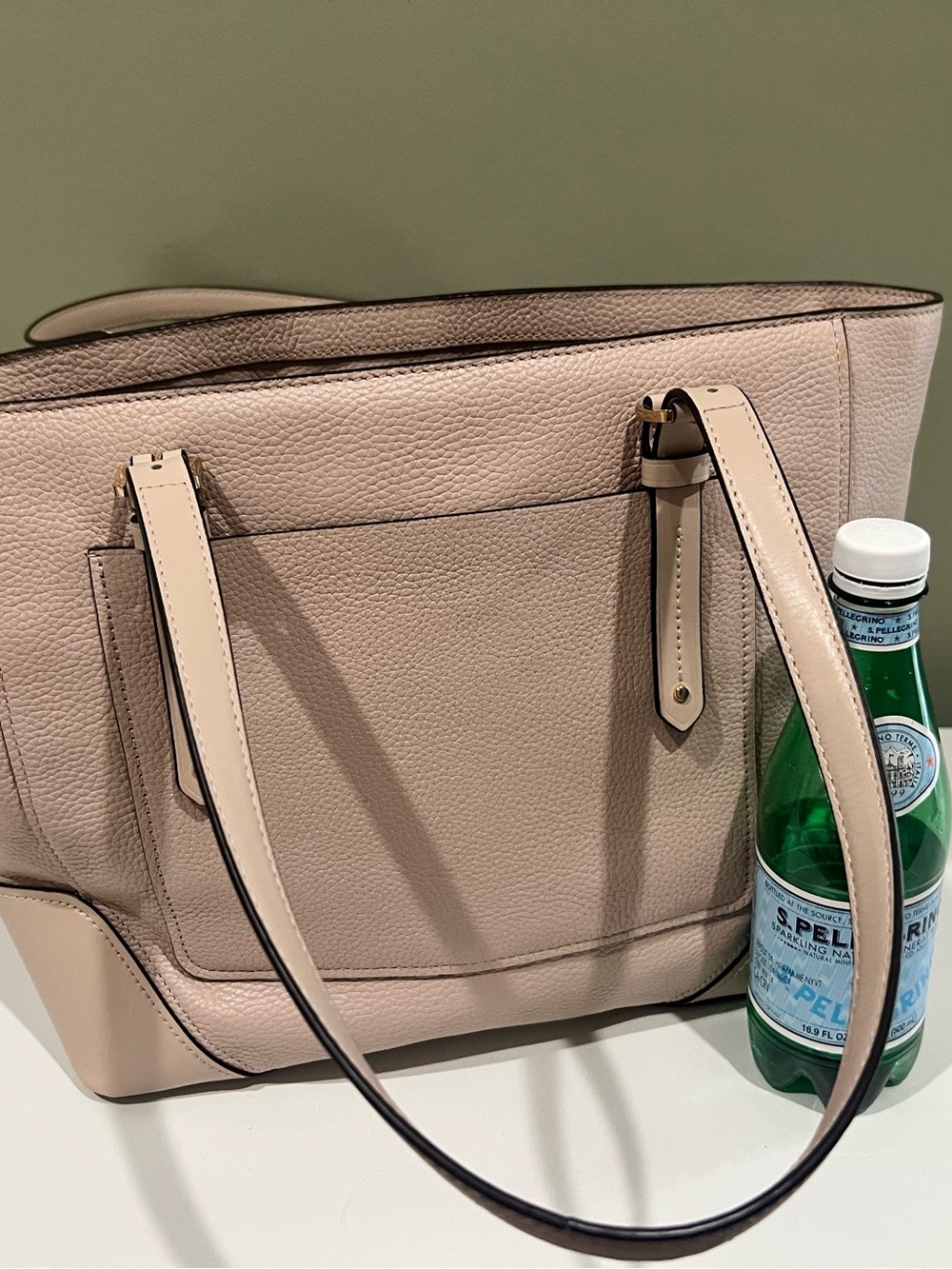 Michael Kors Pale Pink Pebbled Leather Tote with Gold Hardware - Picture 8 of 9